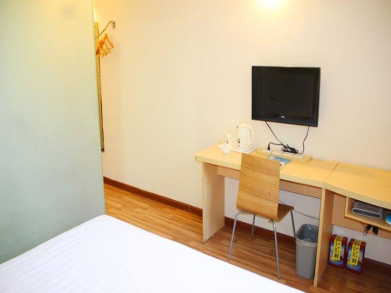 7Days Inn Jingmen Huyaguan Bagian luar foto