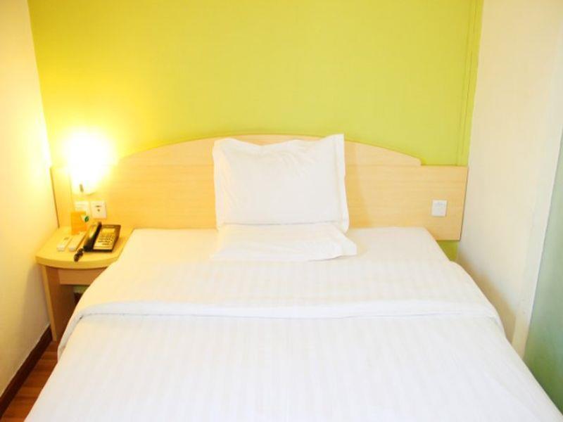 7Days Inn Jingmen Huyaguan Bagian luar foto